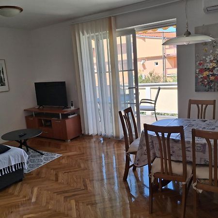 Apartments Antica Rab Town Exterior photo