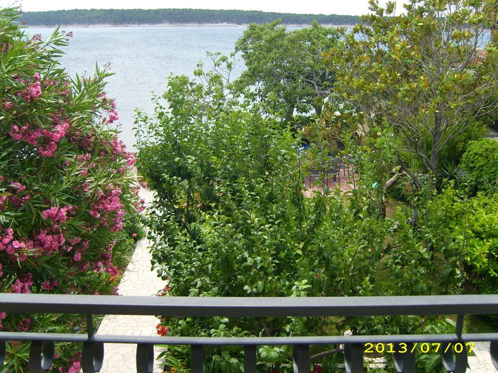 Apartments Antica Rab Town Room photo