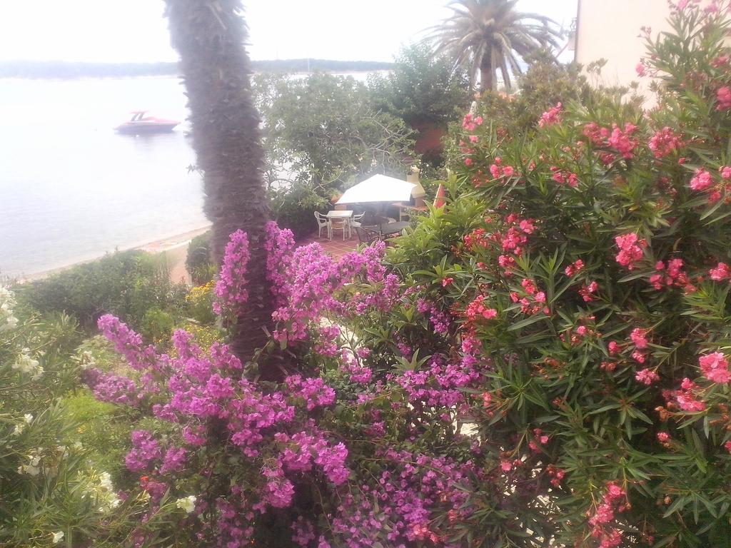 Apartments Antica Rab Town Exterior photo