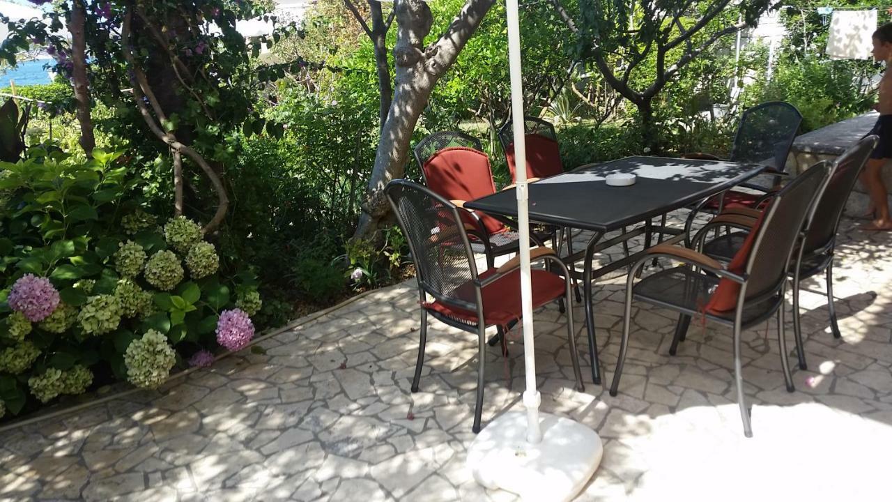 Apartments Antica Rab Town Exterior photo