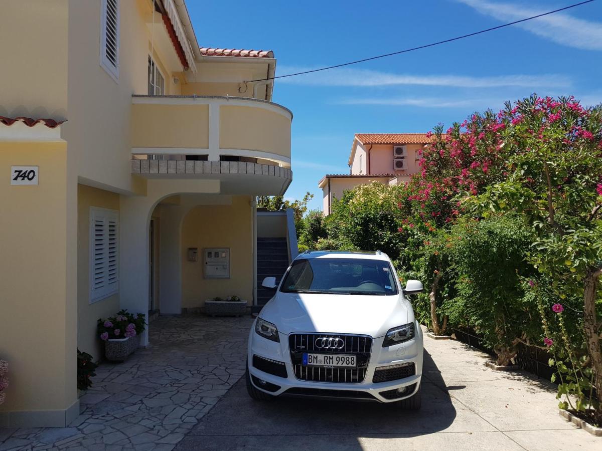 Apartments Antica Rab Town Exterior photo